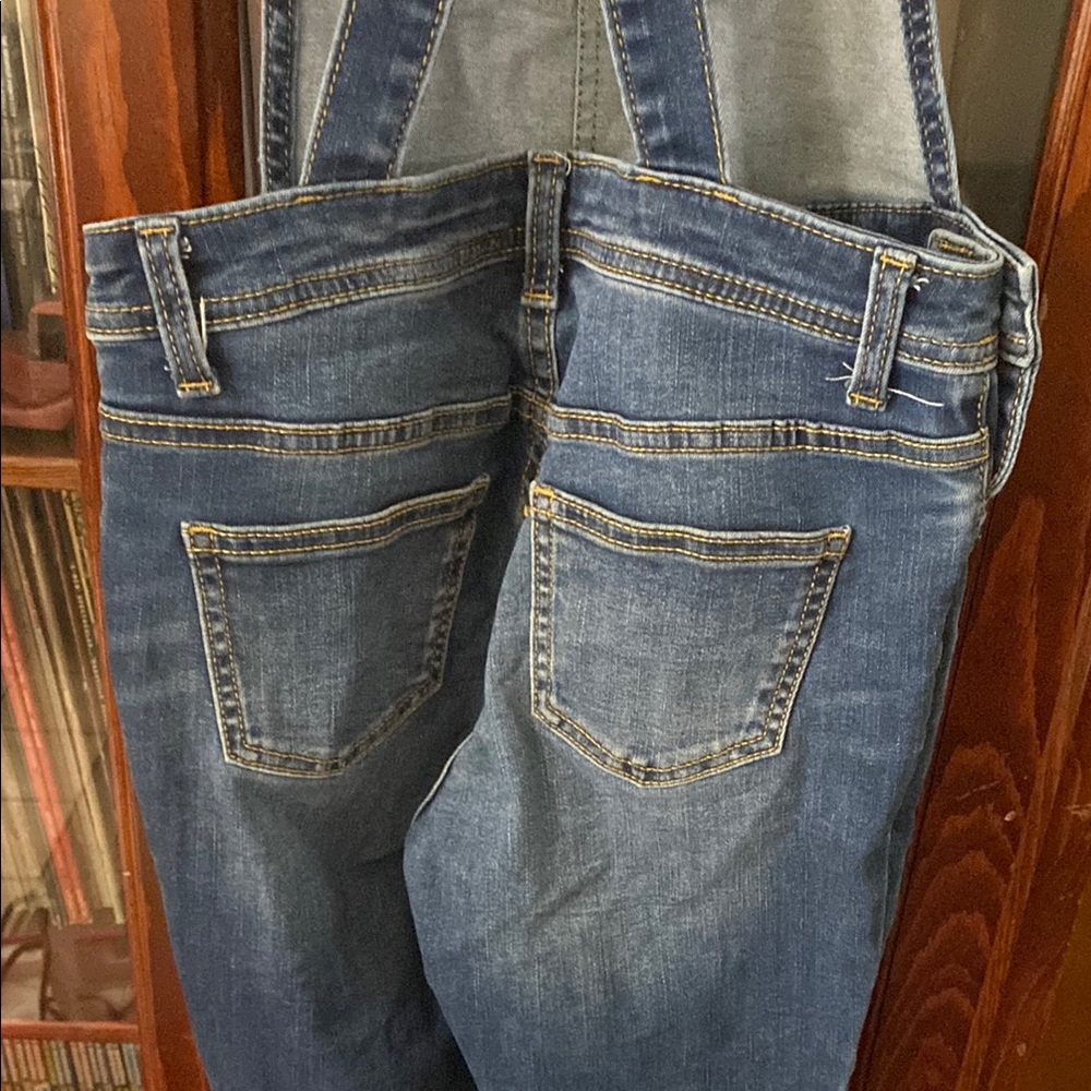 Cat & Jack Girl’s Blue Denim Overalls Size 10/12 - Picture 11 of 15